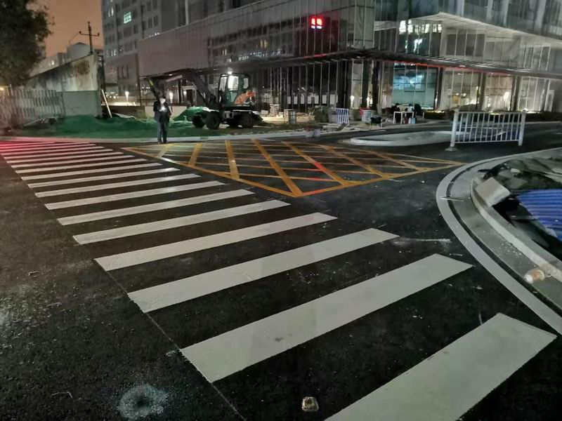 熱熔標線施工 